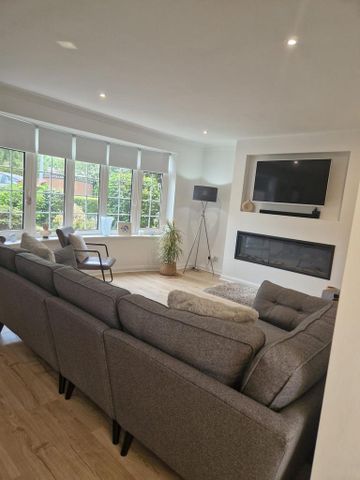 3 bedroom semi-detached house to rent - Photo 5