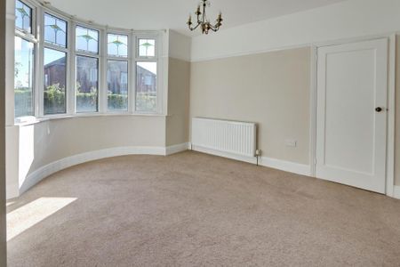 3 bedroom semi-detached house to rent - Photo 2