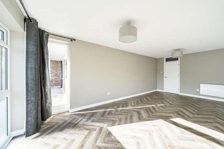 Seychelle Court, Foxgrove Road, Beckenham, BR3 - Photo 2