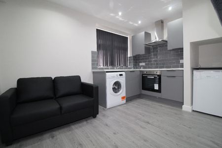 Market Street West Flat, PRESTON, Lancashire PR1 2HB - Photo 5
