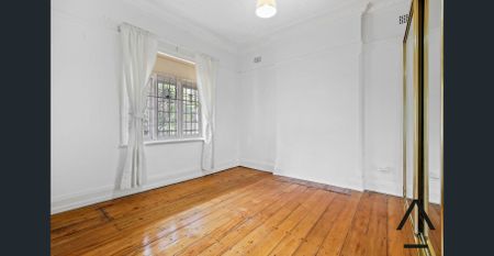 Perfectly Positioned 3-Bedroom Home in the Heart of Dulwich Hill - Photo 4