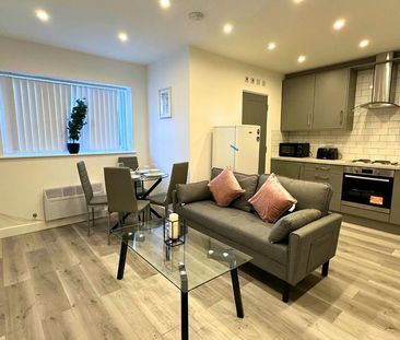 2 bedroom flat to rent - Photo 4