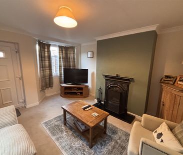 Chapel Street, Wellesbourne - Photo 1