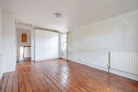 2 Bed Flat, Adys Road, SE15 - Photo 4