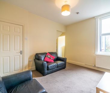 39 Siward Street - Photo 1