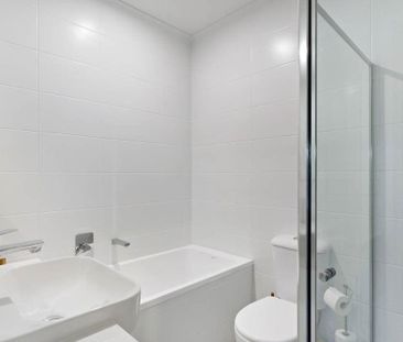 A Modern Haven in the Heart Of Frankston; - Photo 6