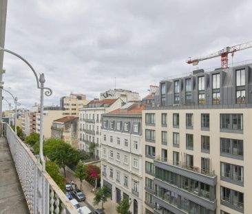 Room in a shared 6-bedroom apartment for rent in Lisbon, bills incl... - Foto 6