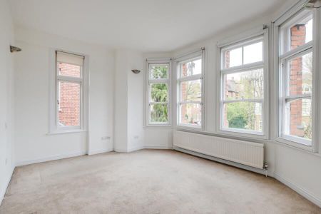 3 Bedroom Flat To Let - Photo 3