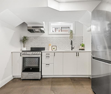 For Lease - 2061 Featherston Drive Unit# 2, Alta Vista and Area, On... - Photo 4