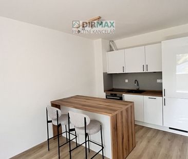 Pronájem bytu 1+kk 40 m² - Photo 4