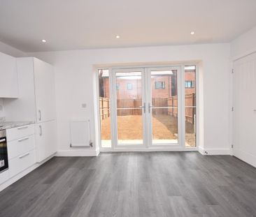 1 bedroom terraced house to rent - Photo 3