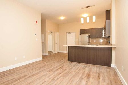 149 Main Street West apartment — Hamilton, ON (2-Bedroom) - 2 Bedroom - Photo 3