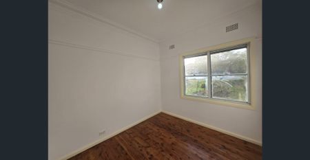 Cosy Family Home - Photo 3