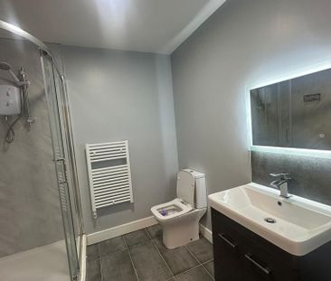 Studio to rent - Photo 6