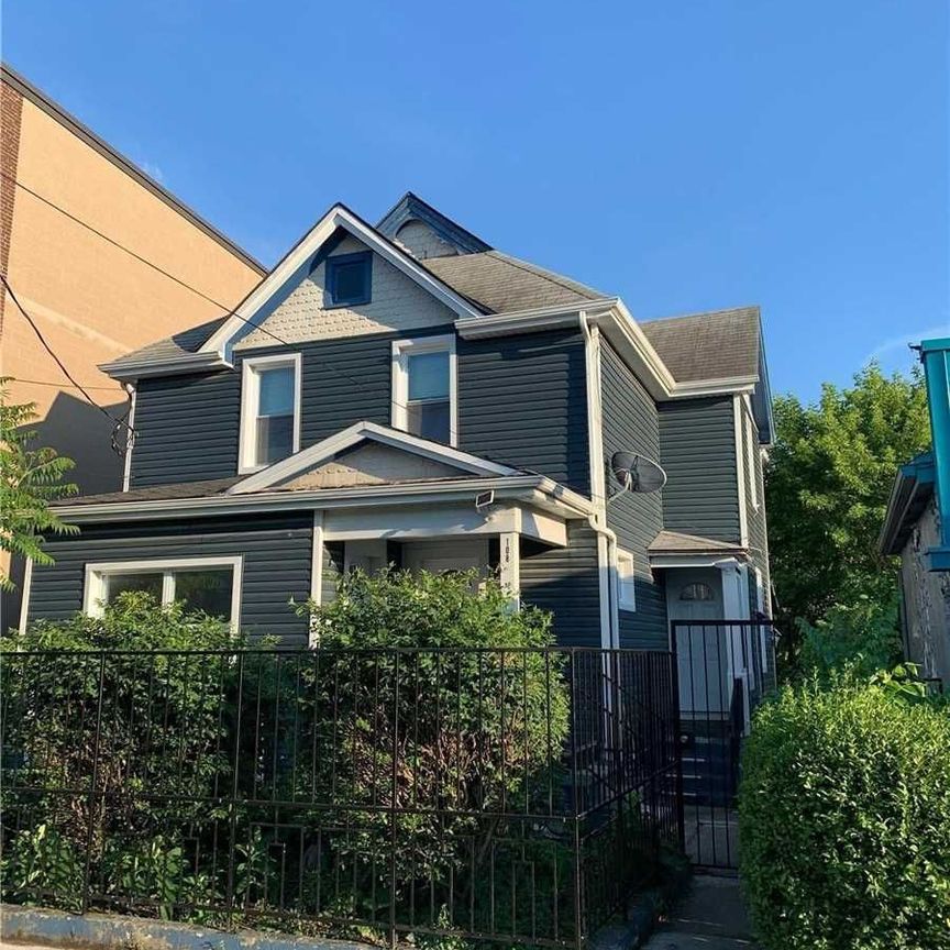 For Lease - 108 Queenston Street Unit# 1, St. Catharines, Ontario - Photo 1