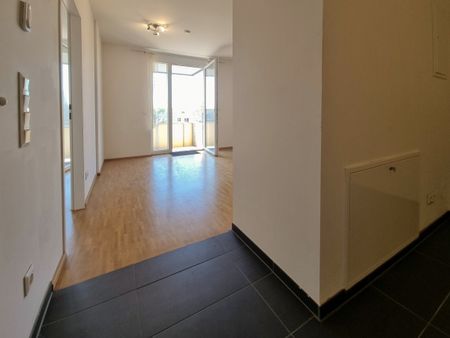 Zentral | 44m² | 2 Zimmer | 10m² Balkon | ab Oktober 2024 - Photo 2