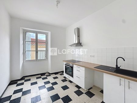 Apartment - Photo 2