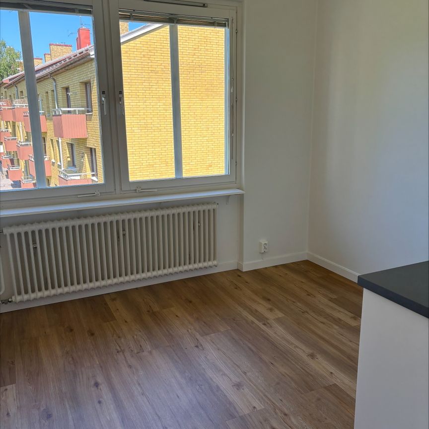Hagagatan 55 - Foto 1