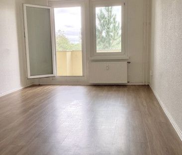 Lust auf Veränderung: ansprechende 2-Zimmer-Wohnung mit Balkon (WBS) - Photo 2