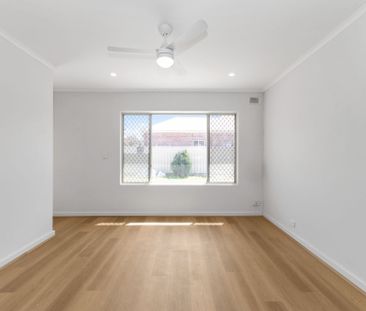 Stylish city to sea living - Photo 5