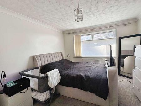 Pittville Crescent Lane, Pittville, Cheltenham, GL52 - Photo 3