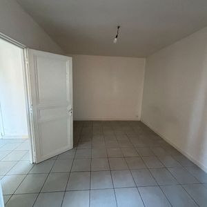 Location Appartement 1 pièce 27m² EPERNON 28230 - Photo 3