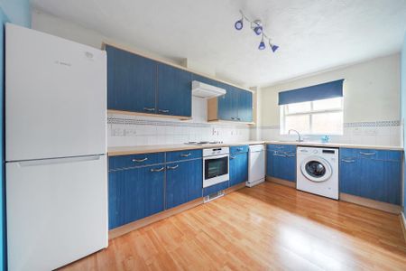 2 bedroom flat to rent - Photo 5