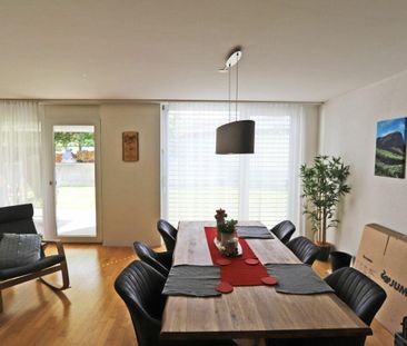 Helle 3.5-Zimmer-Wohnung im Erdgeschoss mit Gartensitzplatz! - Foto 3