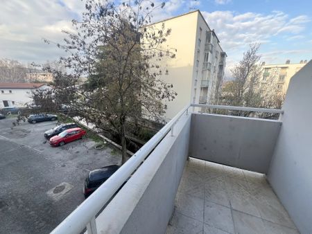 Location Appartement 1 pièce 26m² BOURG LES VALENCE 26500 - Photo 3