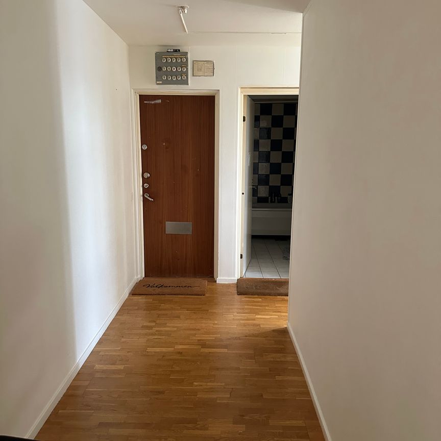 Pargasgatan, Kista - Foto 2