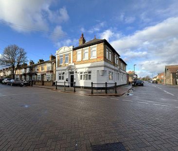 1 bedroom in a house share to rent - Photo 6