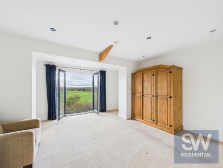 2 bedroom terraced house to rent - Photo 4