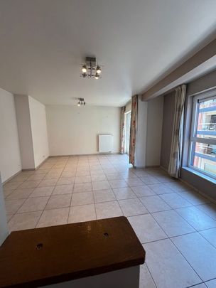 Appartement te huur - Photo 1