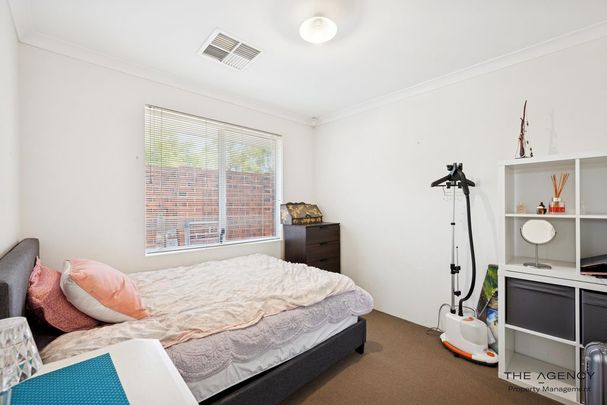 Modern Living in the Heart of Lynwood - Photo 1