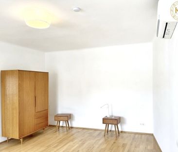Stilvolle 3-Zimmer-Wohnung mit verglaster Loggia und Grünfläche vor... - Photo 6