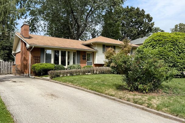 For Lease - 5177 Reeves Road, Burlington, Ontario - Photo 1