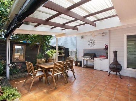 70 Barton Street, Mayfield NSW 2304 - Photo 2