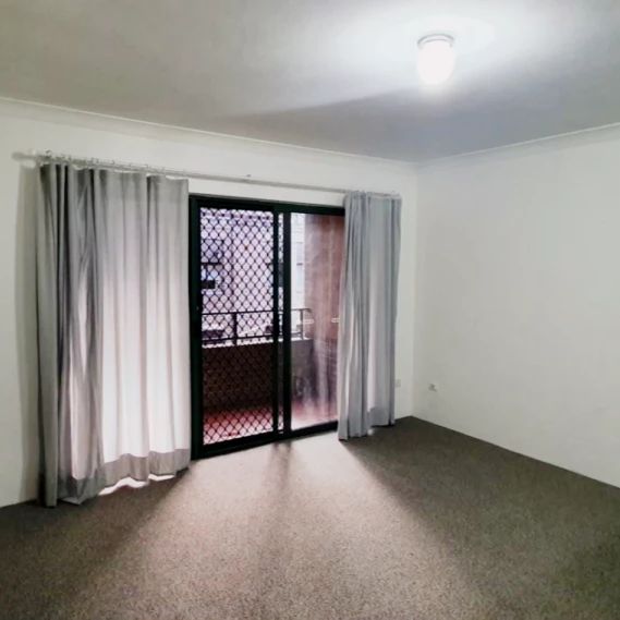 2 Bedroom(unfurnished) - Photo 1