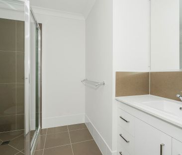 Unit 2/4 Quince Street, - Photo 4