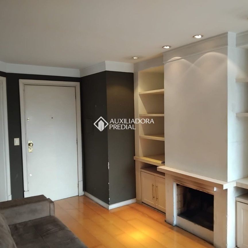 Apartamento com 1 quarto e 49m² para alugar em Jardim Itu Sabará, Porto Alegre. - Foto 1