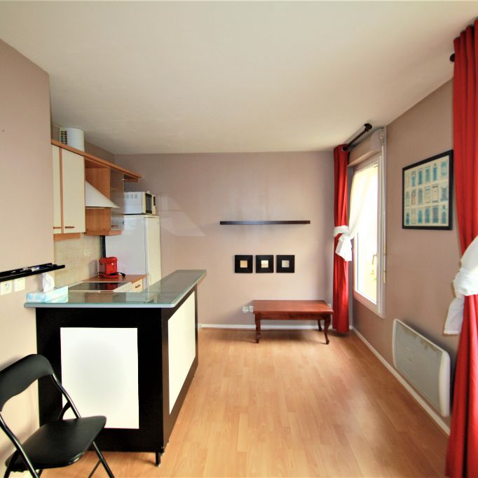 APPARTEMENT 2 PIECES MEUBLE - MONTESSON, - Photo 1