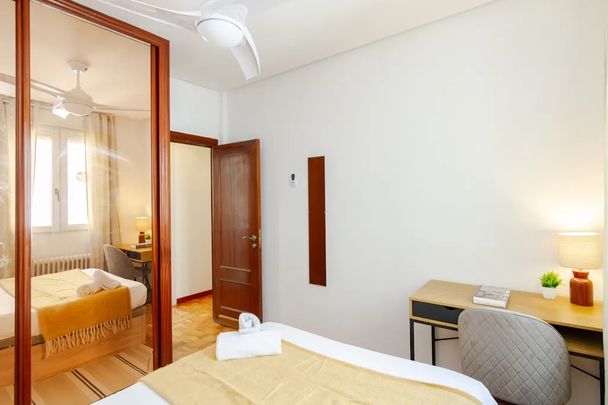 Calle de Fernández de la Hoz, Madrid, Community of Madrid 28010 - Photo 1