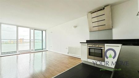 2 bedroom flat to rent - Photo 2