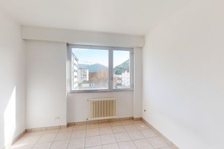 Moderno 4.5 locali a due passi dal lago - Foto 3