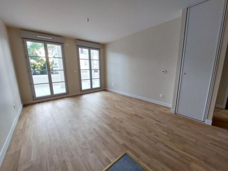 location Appartement T2 DE 41.77m² À DIJON - Photo 3