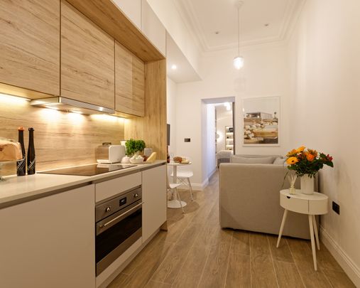 Apartment LG71-B1 - Photo 1