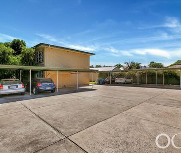 Open the Door To Comfortable Living in a Leafy City-Fringe Setting - Photo 4