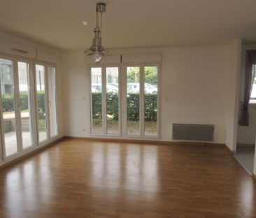 Appartement à louer - REIMS- SEBASTOPOL- - Photo 3