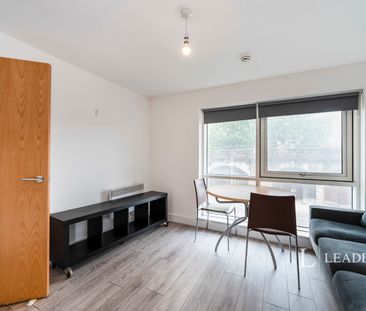 1 bedroom apartment to rent The Roundhouse, Gunwharf Quays, Portsmo... - Photo 3