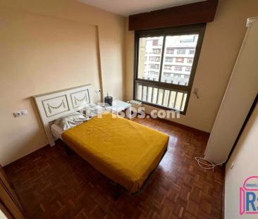 Dúplex en alquiler en Avenida de Ordoño II - Foto 4